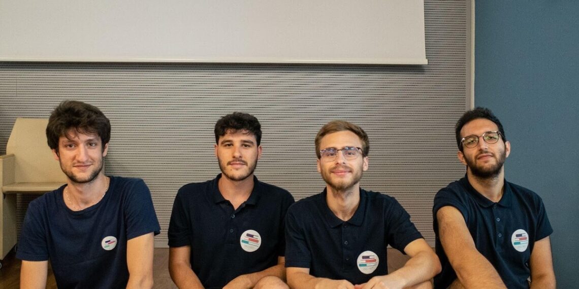 Несправедливое преимущество и заслуженный успех. Инвестиции в образовательный проект окупились через 2 дня после запуска